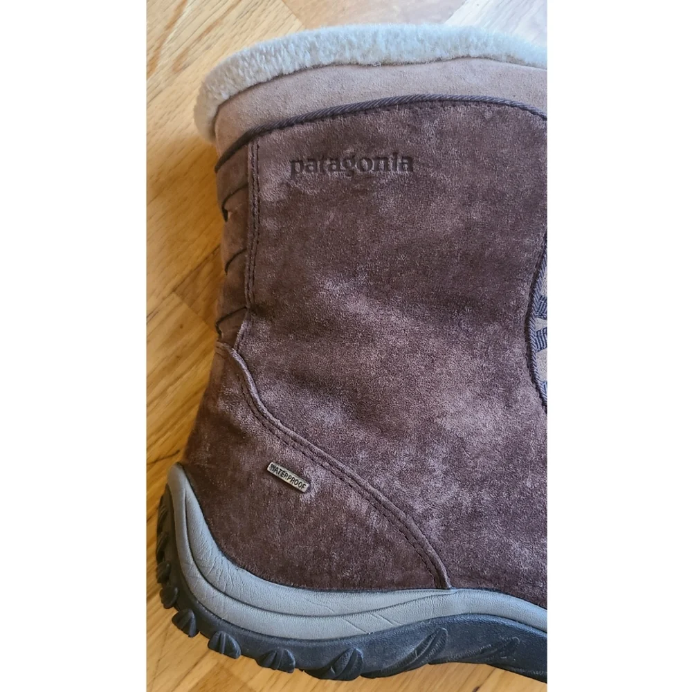 Patagonia - Lugano Lace High Waterproof Suede Boot Sz 9 Hiking Travel Camping